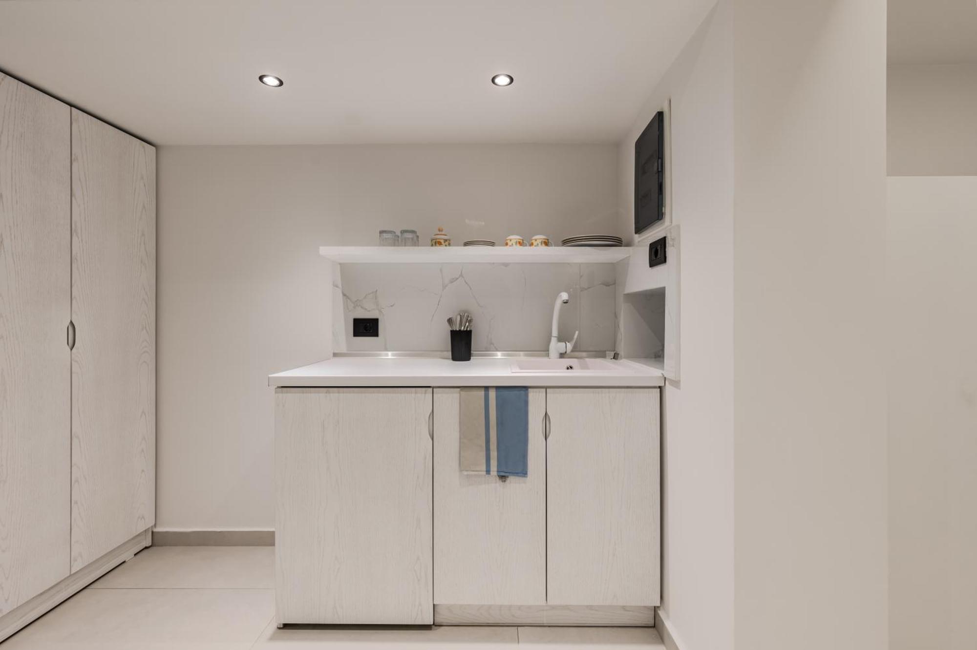 Metsikas Residence Тасос Номер фото